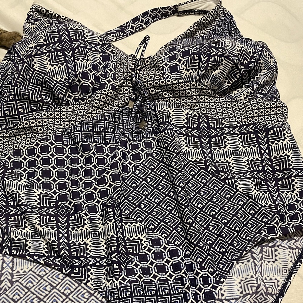NWOT One piece swimsuit.